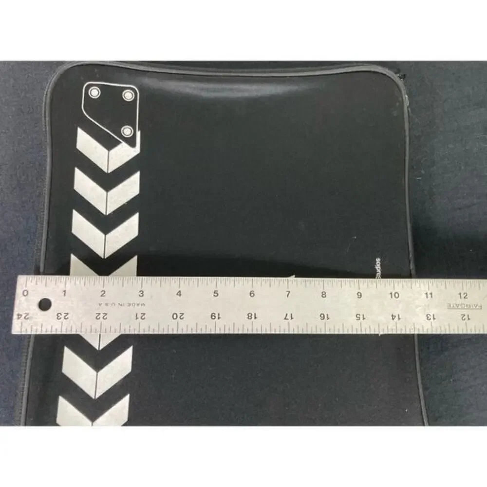 Universal Studios Singapore Movie Clapboard‎ Laptop Sleeve Padded Black
